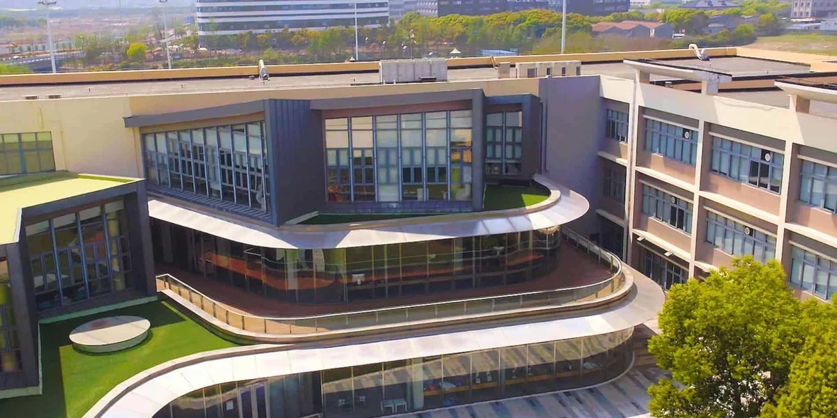 The British International School Shanghai, Puxi